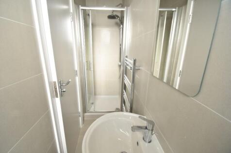 Room 4 - Uxbridge Road W12 photo 4