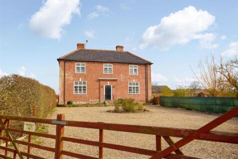 Goldings Farm House East 0.jpg