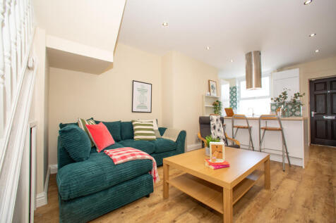 12 Cross Woodstock Street, Woodhouse, Leeds, LS2 9JF photo 4