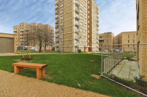 Two Double Bedroom 1st Floor Flat For Sale