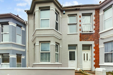 Plymouth, PL4 - property photo