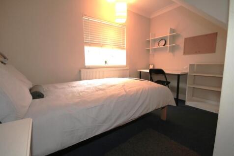 Bedroom 3c.JPG