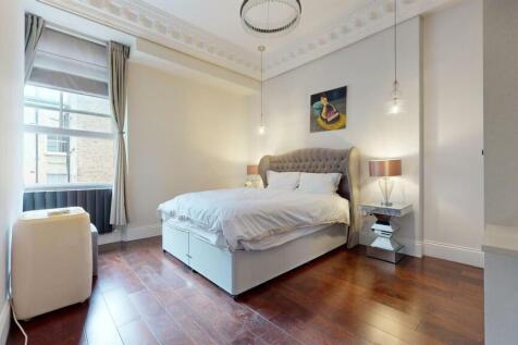 Flat 5, 17 Palace Gate bedroom 2.jpg