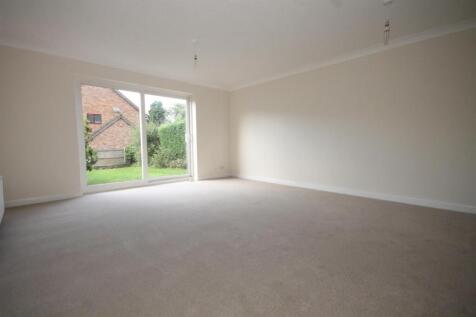 Shottermill, Bartholomew Way, Horsham photo 4