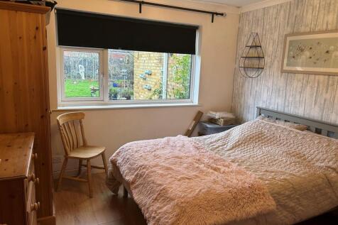 Worlaby Road, Grimsby photo 5