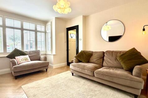 Living Room: