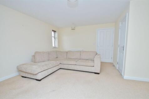 Betony Road, Coton Park, Rugby, Warwickshire photo 3