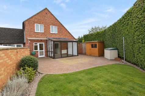 Rear Garden - Ang...