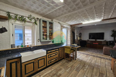 3 Bedroom Semi - Detached For Sale-PAL09-14