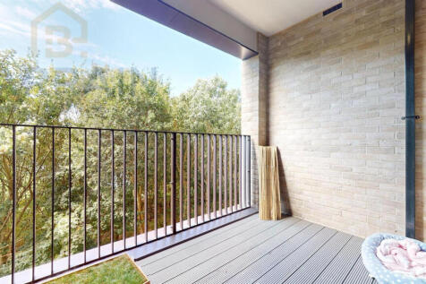 Balcony 66ba332e431857227df58925_5cda663ea7d0c7859