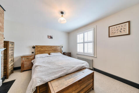 1294097-9-682f32f...