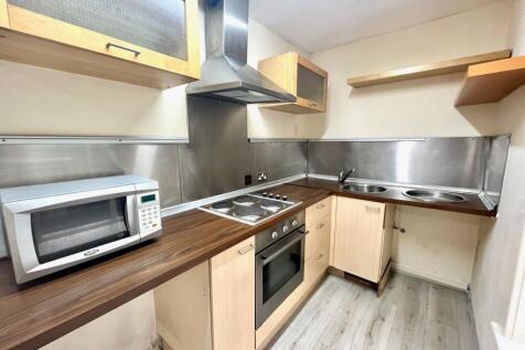 Lounge/Kitchen