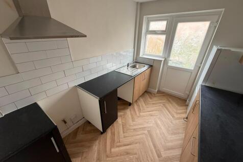 Richmond Court, Grangetown, Middlesbrough, TS6 photo 3