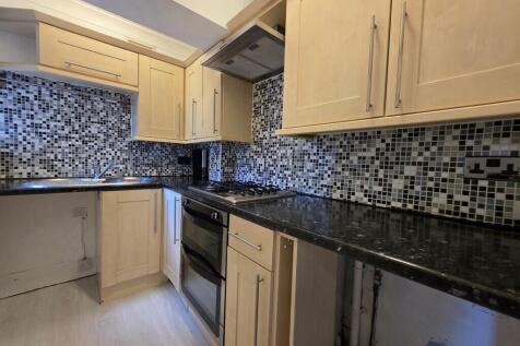 Woodhead Street, Cleckheaton photo 3