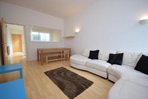 Southcombe Walk, Hulme, Manchester. M15 5NX photo 3