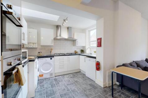 Cawdor Road, Manchester photo 3