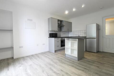 Lounge/ Kitchen