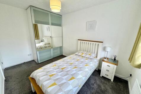 PHOTO-2025-09-17-12-43-22 (9).jpg