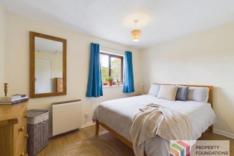 17, Ashby Court, Reading, RG2 photo 4