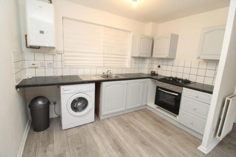 Kimbolton Court, Giffard Park, Milton Keynes photo 3