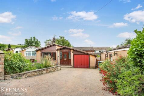 Bacup, OL13 - property photo