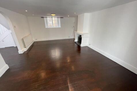 Silver Street, Kington Langley photo 4