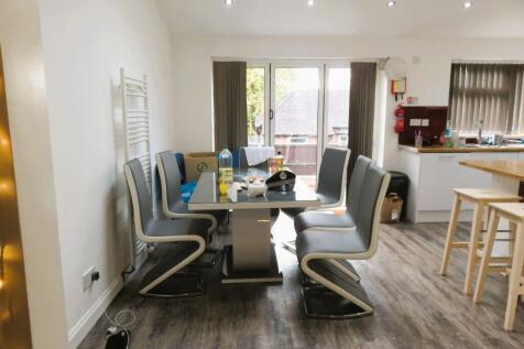 Harrington Drive, Nottingham, Nottinghamshire, NG7 photo 3