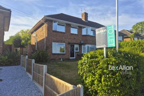 Knight Road Wolverley 2.jpg