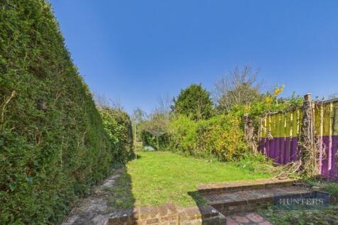 CAM05152G0-PR0068-STILL017.jpg