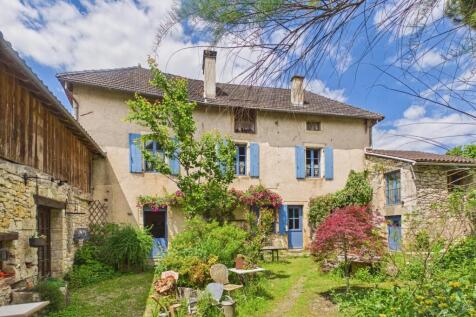 Property Image 1