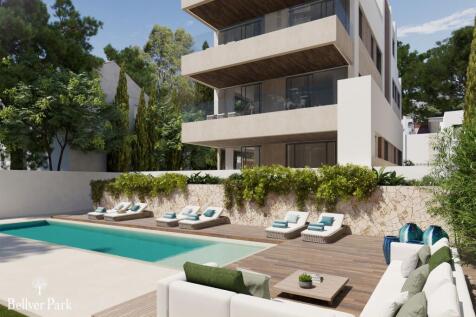 Communal pool