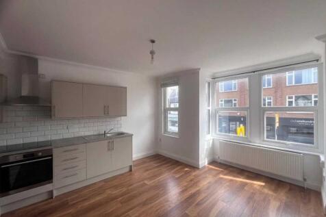 Lounge/Kitchen