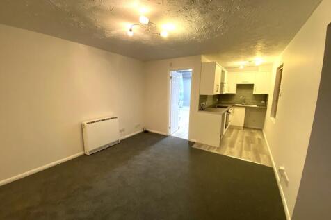 Burgoyne Court, Willow Road photo 2