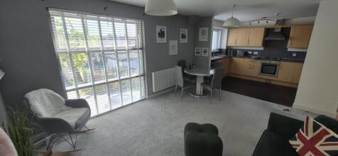 Manor House Lane, Whitchurch, Bristol, Bristol City photo 5