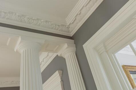 Cornice