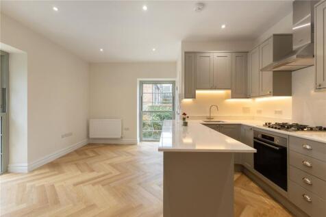 Flat 1