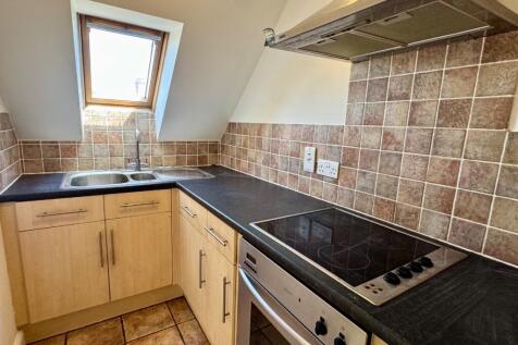 The Island, Midsomer Norton photo 5