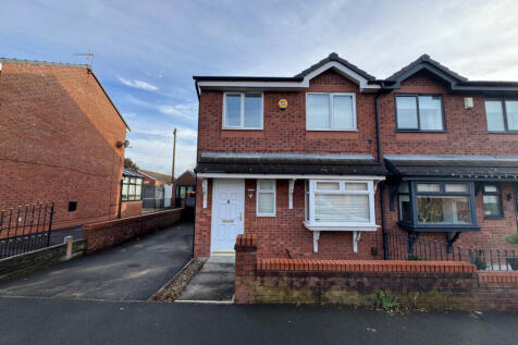 3 bed semi-detached house for sale Bridgewater St