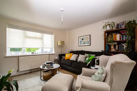 Tylney Avenue, Rochford photo 3