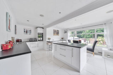 1302278-4-683b17f...