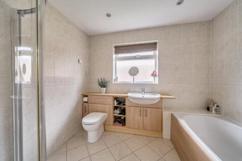 1354690-7-68c7edf...