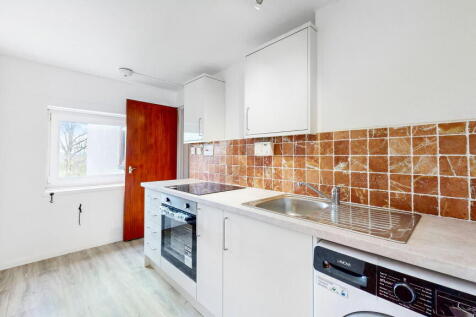 Clyde House, The Furlongs, Hamilton, South Lanarkshire, ML3 0BA photo 3