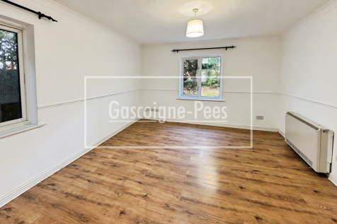 John Austin Close, Kingston Upon Thames, KT2 photo 5