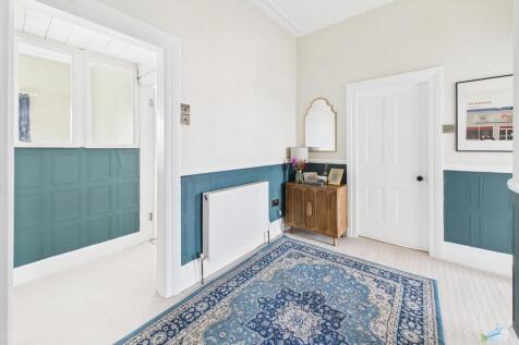 CAM03111G0-PR0330...