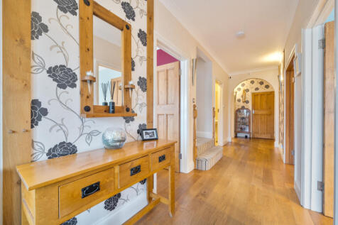 1353164-10-68e8e2...