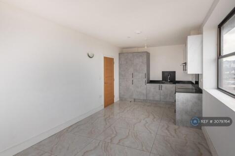 Wiltshire Court, Swindon, SN1 photo 4