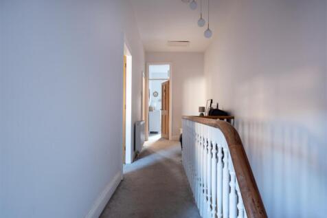 23 Balmoral Terr-27.jpg