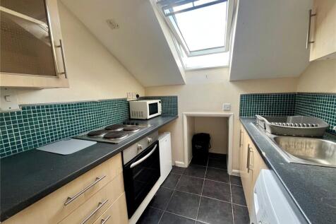 Charwood Road, Wokingham, Berkshire, RG40 photo 4