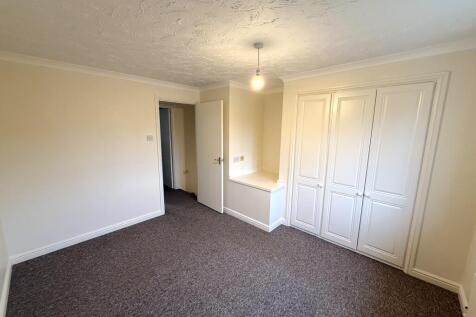 Yarrow Close, Thetford, Norfolk photo 5