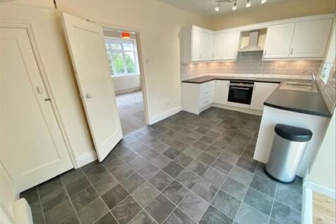 Howick Park Close, Penwortham, Preston photo 3